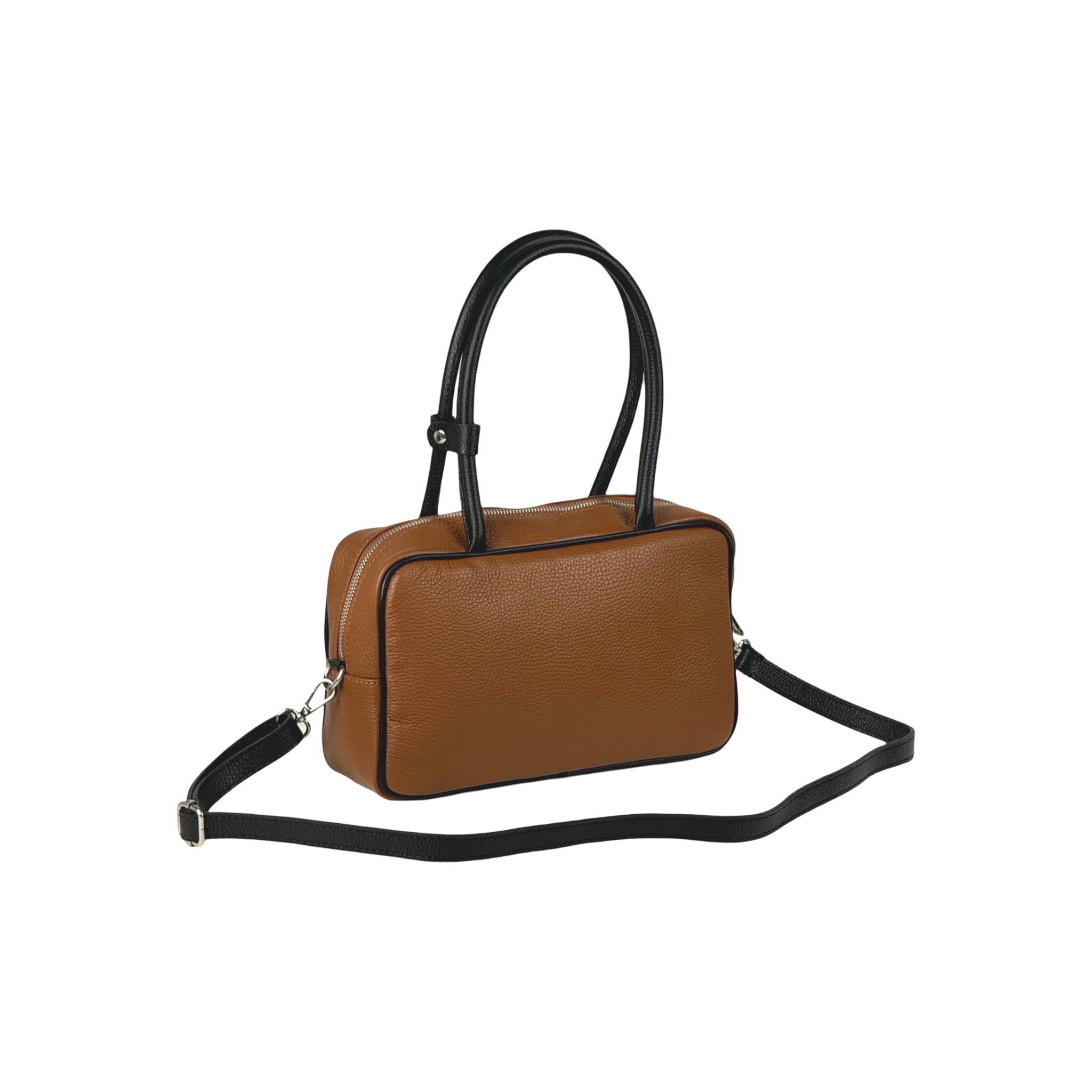 Low cost leather handbags Made in Italy by Bellini. Wholesale, OEM, private label handbags.